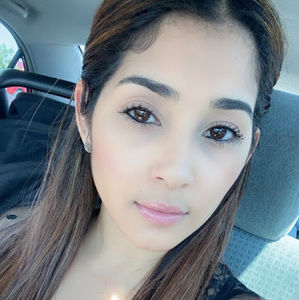 Meet your Posher, Maribel